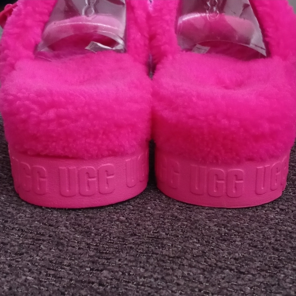 💗UGG💗 - Fluffita Hot Pink Flatform Slipper - Picture 11 of 12